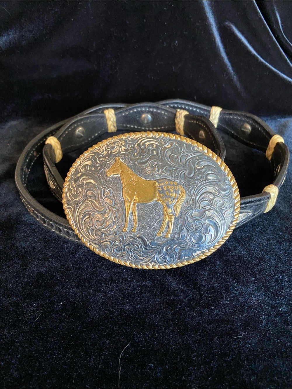 Crumrine large Horse Bely Buckle with Mark Fanning Cowboy Gear Tooled Belt Sz 36